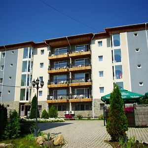 Hotel Monteoru